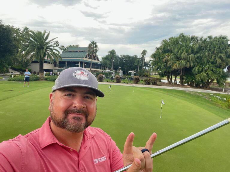 golfer-selfie-pink-shirt-orlando-fl